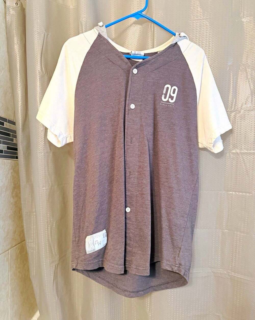 IX Men's Hooded Colorblock Button Front Hoodie Gray/White Short Sleeve M